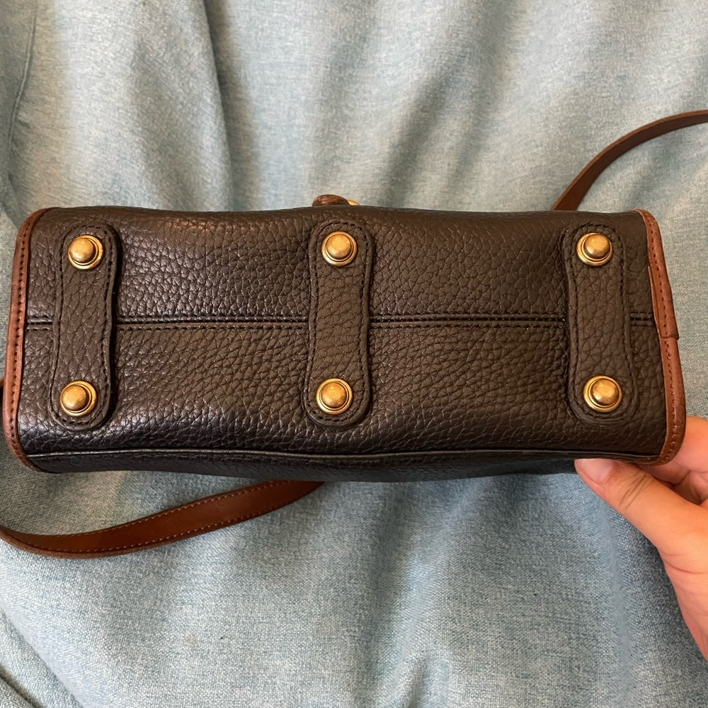 Dooney and Bourke Essex Black/Brown Leather Crossbody Shoulder Bag Purse - Picture 8 of 14